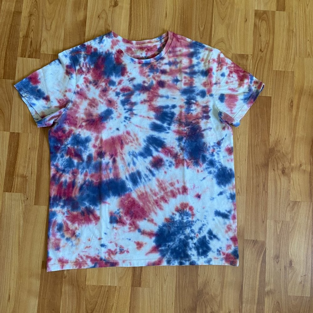 Custom Tie Dye T-Shirt 'Fireworks' Men's Large